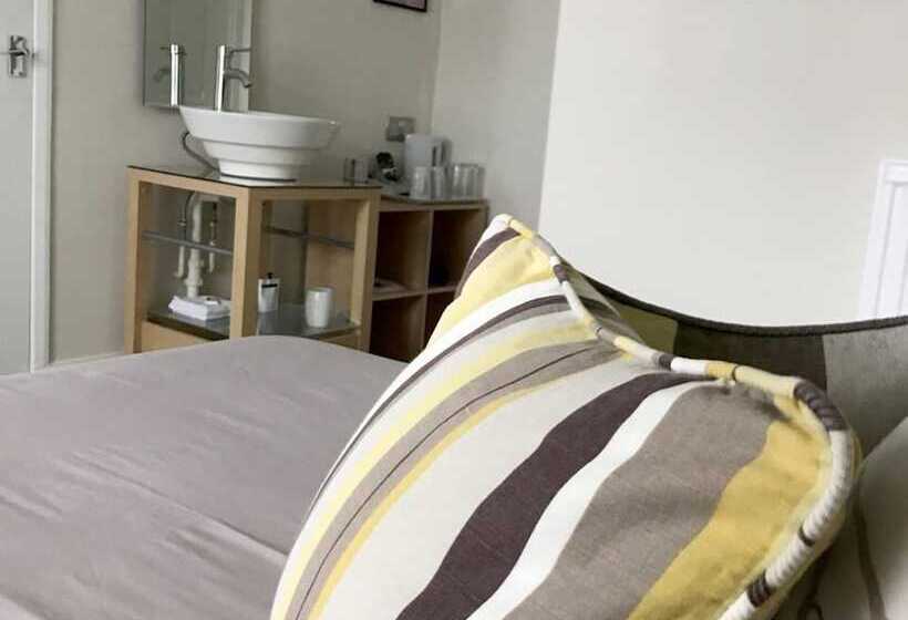 Standard Enkelrum, St Bernards