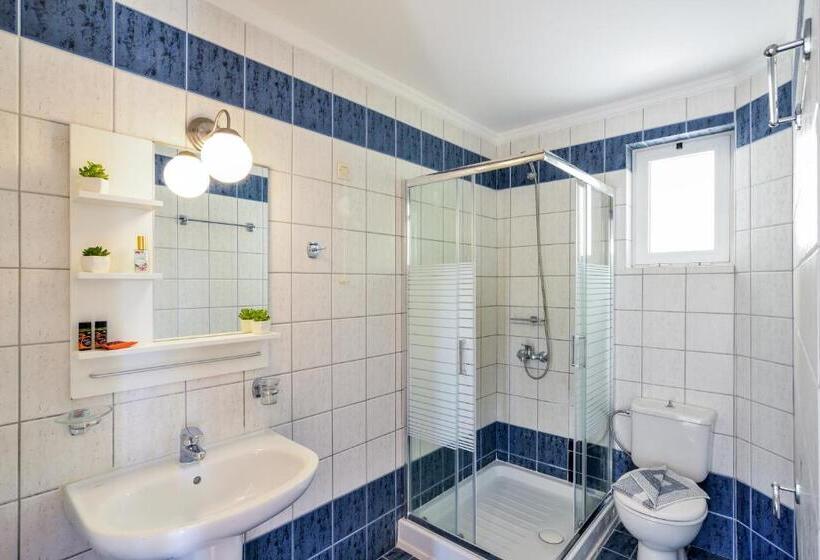 Студия Стандарт, Poseidon Apartments