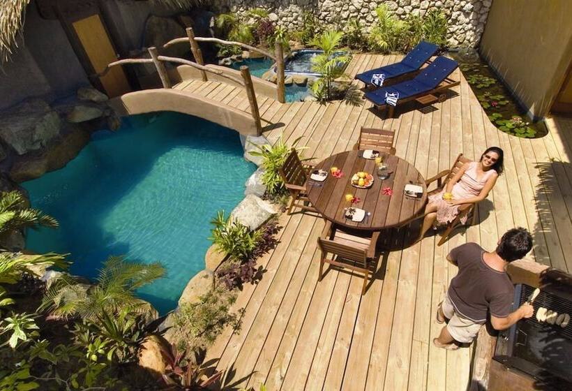 ویلا دلوکس 2 خوابه, Rumours Luxury Villas & Spa