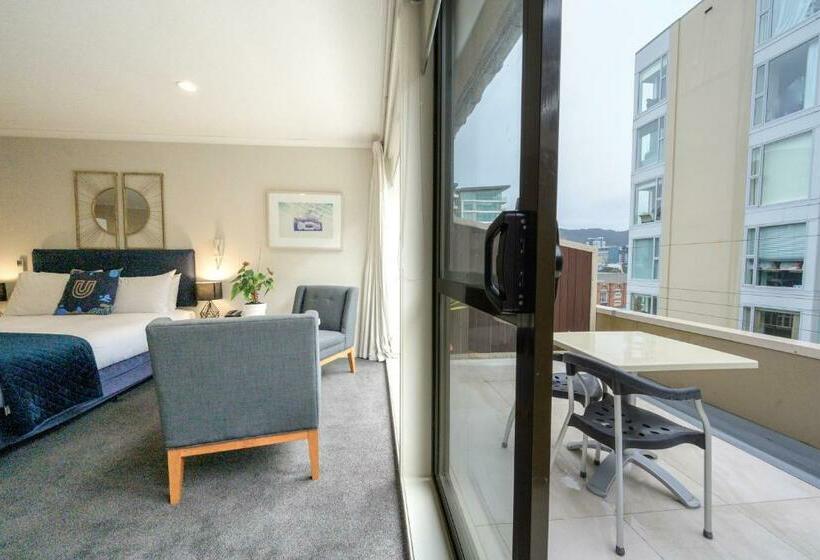 스탠다드 스튜디오, U Residence