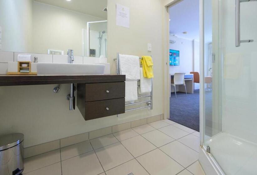 스탠다드 스튜디오, U Residence