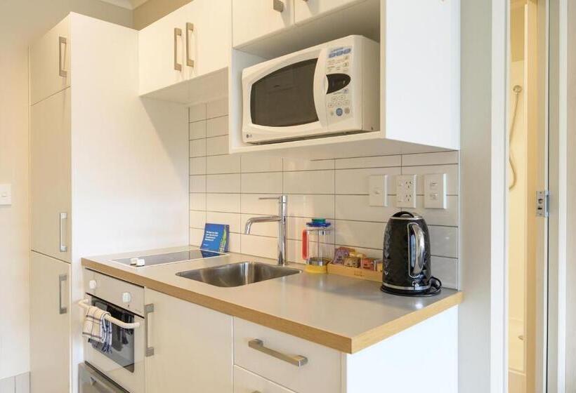 סטודיו סטנדרט, מיטה זוגית, U Residence