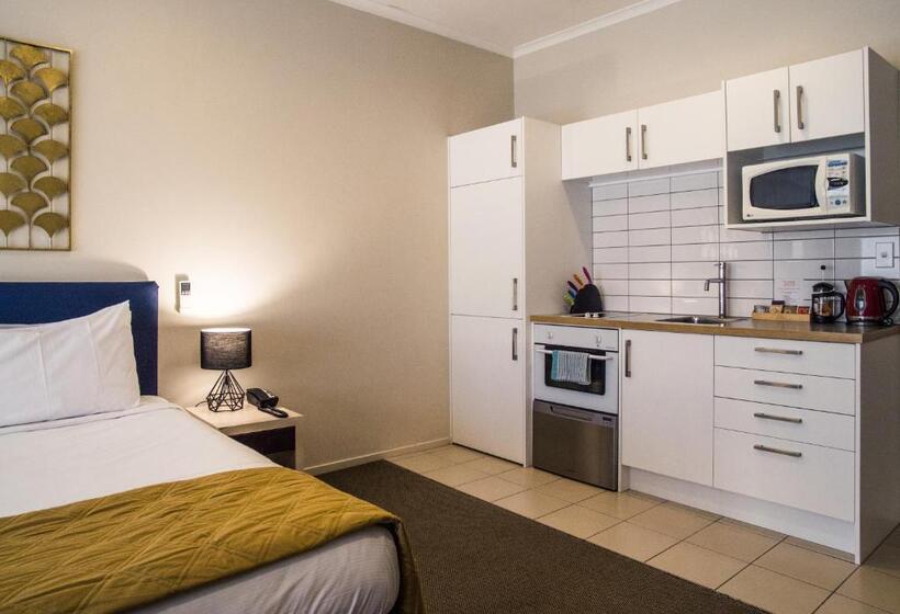 דירת חדר משפחתית, U Residence