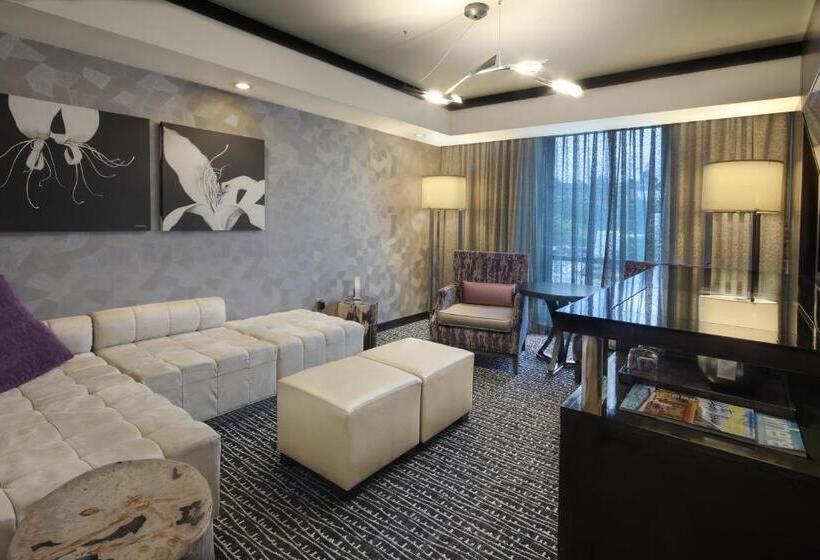 Люкс Премиум, Viejas Casino & Willows