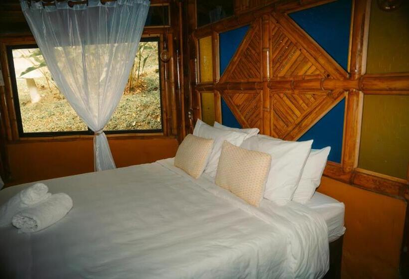 豪华洋房, Ecohotel Tierra De Agua
