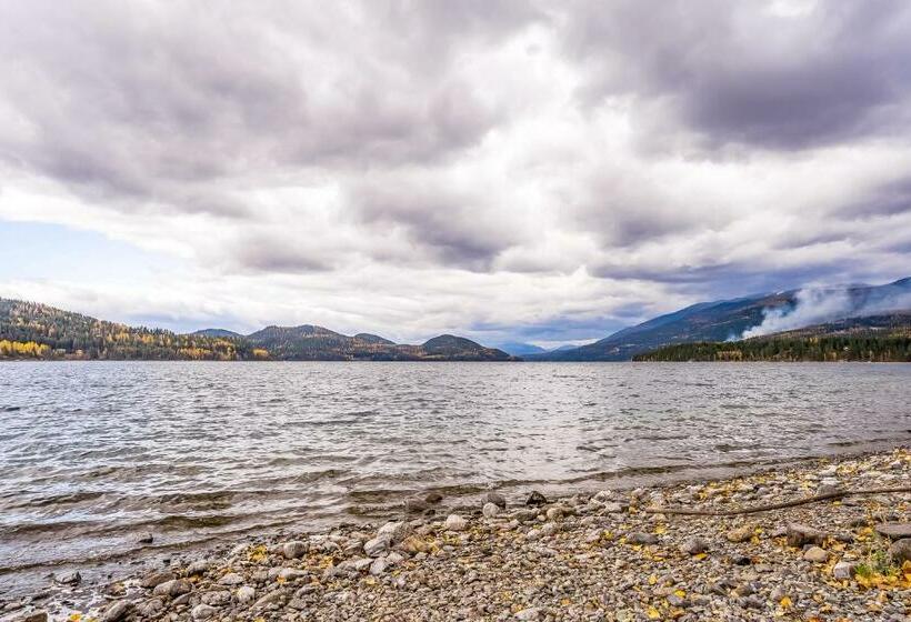 شقة غرفة واحدة, Bay Point Lakefront 1b Down