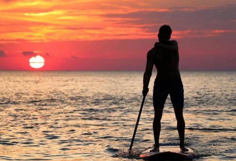 בקתה סטנדרטית עם נוף לים, Louka Beach Bali