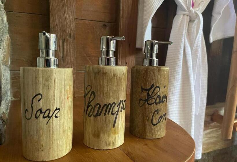 חדר דלוקס נוף לים, Louka Beach Bali