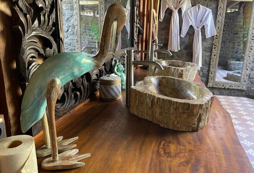 בקתה סטנדרטית, Louka Beach Bali