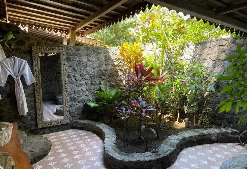 בקתה סטנדרטית, Louka Beach Bali