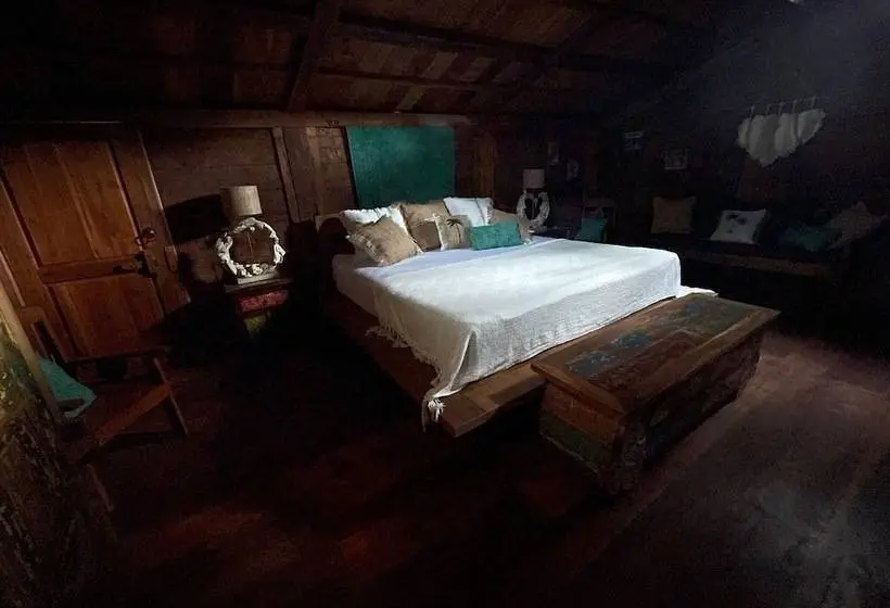 Standard-bungalow, Louka Beach Bali