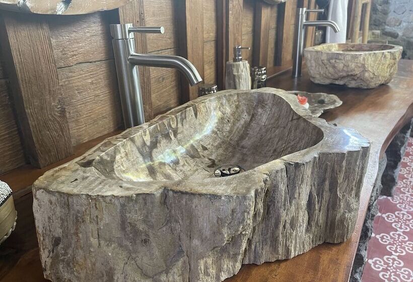 בקתה דלוקס, Louka Beach Bali