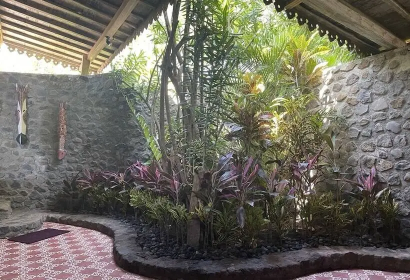 Deluxe-bungalow, Louka Beach Bali