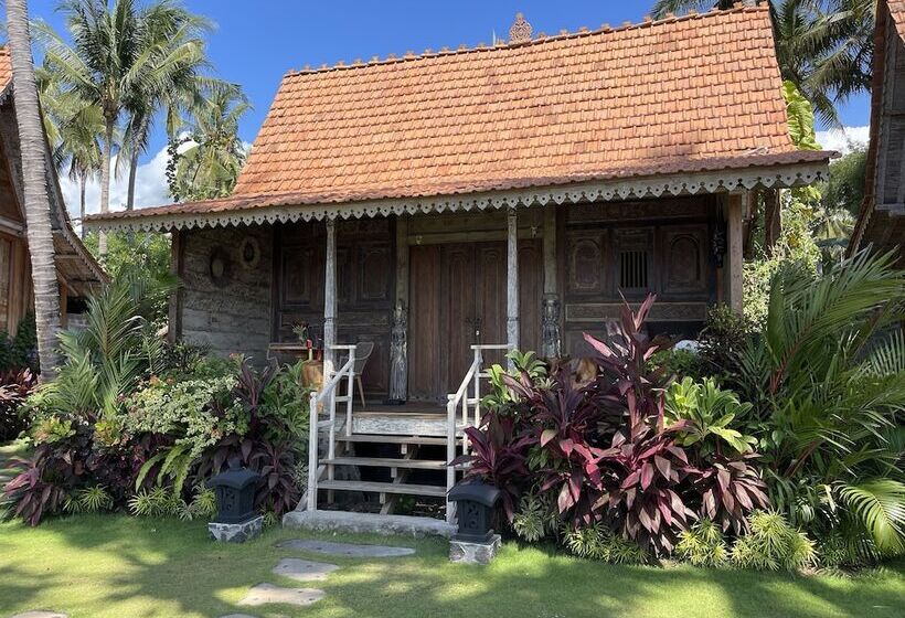 Бунгало Deluxe, Louka Beach Bali