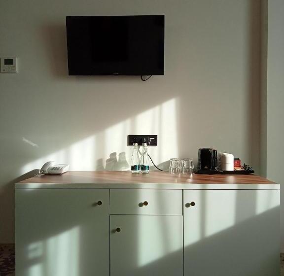 スタンダードスタジオ, Arche Hotel Wrocław Airport