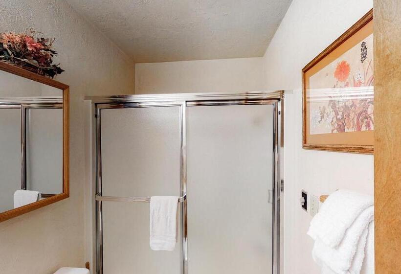 شقة غرفة واحدة, Nye Beach Lighthouse Vista