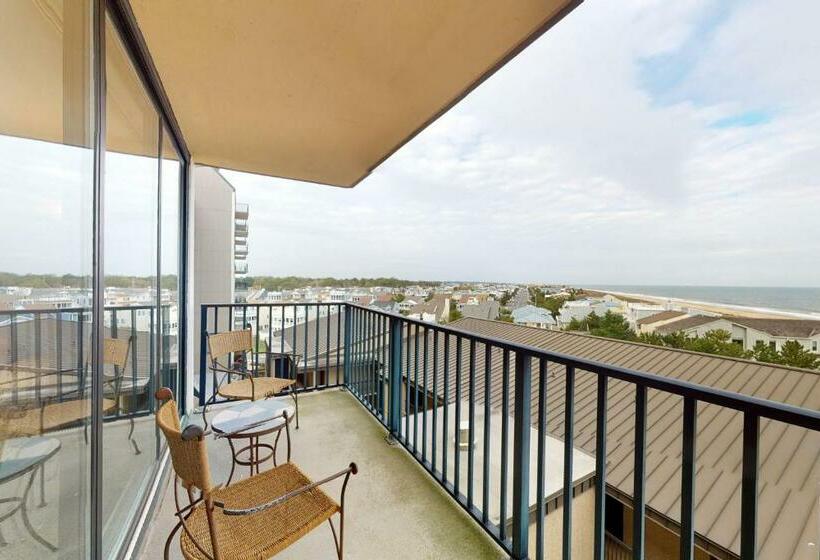 דירת חדר, Sea Colony  502 Annapolis House