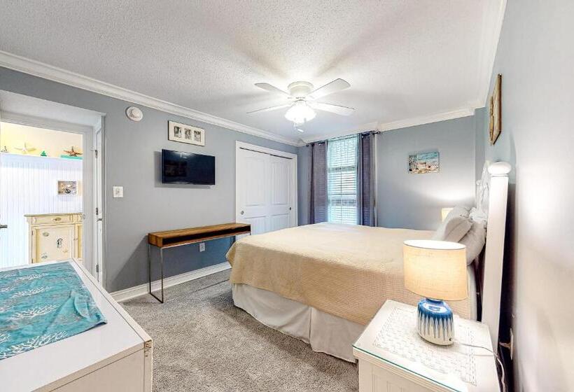 דירת חדר, Sea Colony  502 Annapolis House