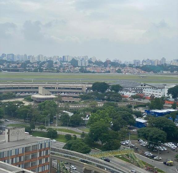 اتاق لوکس, Charmoso Flat Em Frente Ao Aeroporto De Congonhas