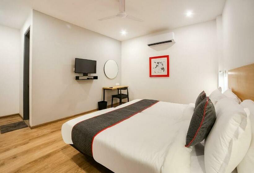 トリプルクラシックルーム, Super Townhouse Artemis Hospital Near Appu Ghar