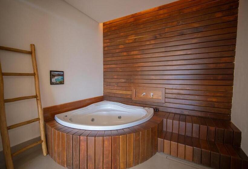 스위트 킹사이즈 침대, Velas Do Engenho