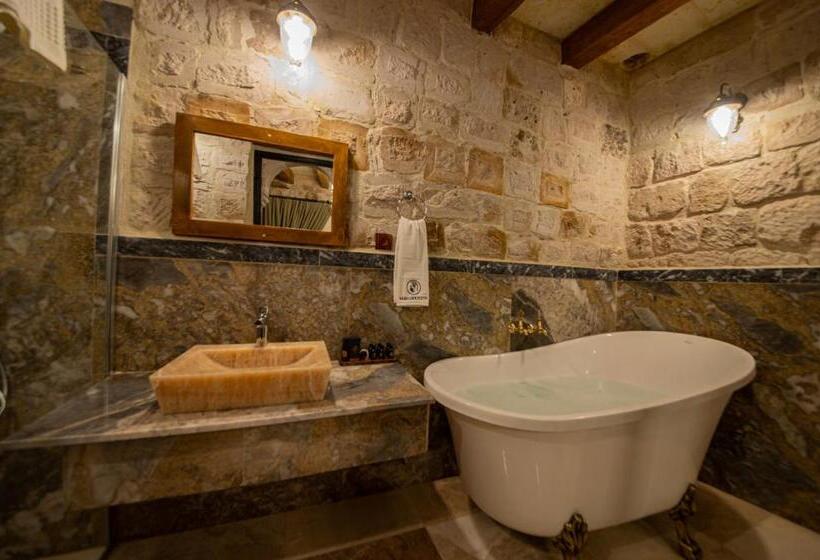 اتاق لوکس, Ares Cave Suites