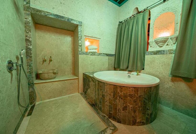 Люкс Кровать Кинг, Ares Cave Suites
