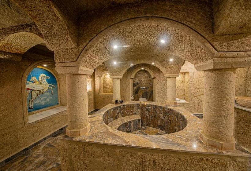 سوییت سوپریور, Ares Cave Suites