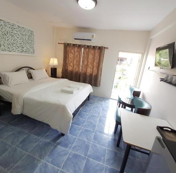 스탠다드 트리플 룸, Nb House