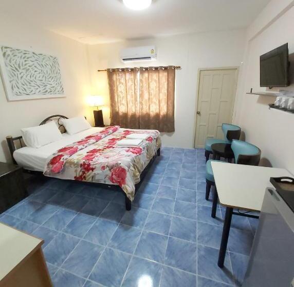 스탠다드 트리플 룸, Nb House