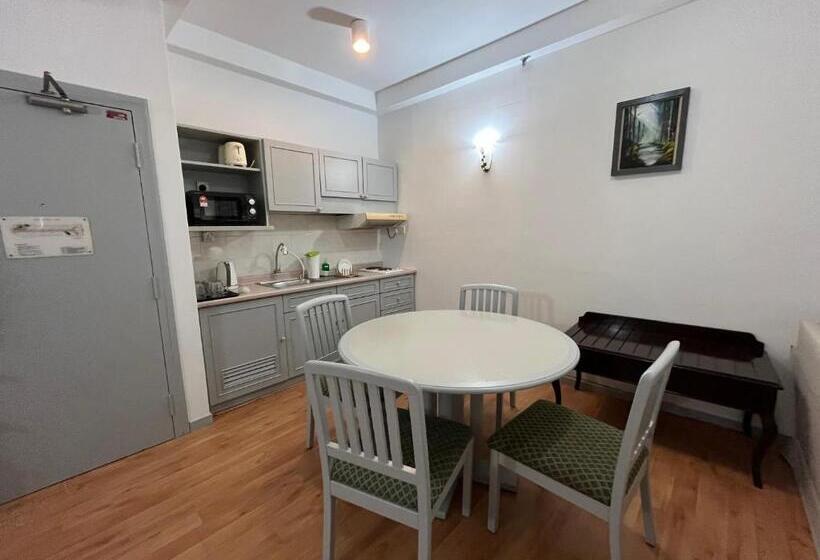 סוויטת 2 חדרי שינה, Paradise By The Sea In Penang By Veron At Rainbow Paradise