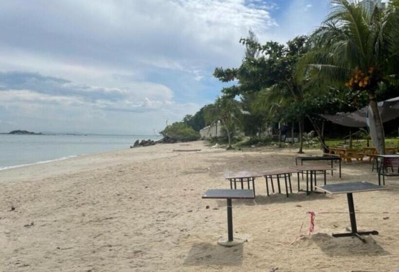 סטודיו סטנדרטי נוף לים, Paradise By The Sea In Penang By Veron At Rainbow Paradise