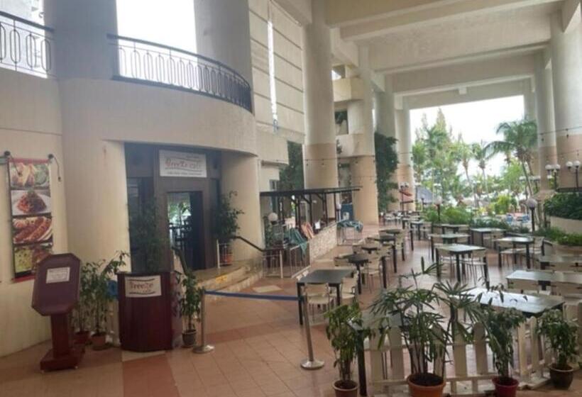 סטודיו סטנדרטי נוף לים, Paradise By The Sea In Penang By Veron At Rainbow Paradise