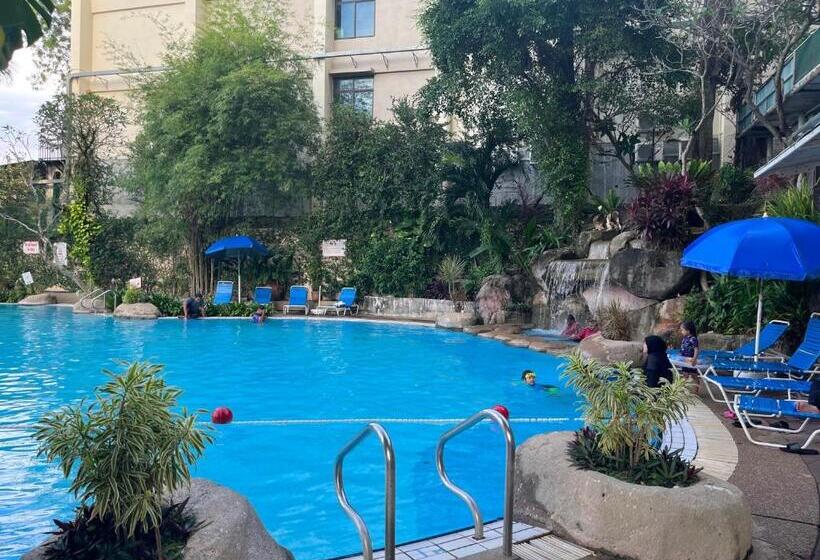 סוויטת סופריור נוף לים, Paradise By The Sea In Penang By Veron At Rainbow Paradise