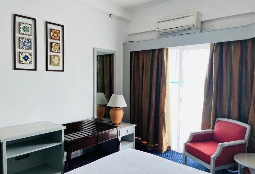 סוויטת 2 חדרי שינה, Paradise By The Sea In Penang By Veron At Rainbow Paradise