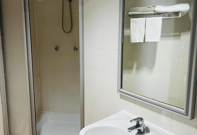 סוויטת 2 חדרי שינה, Paradise By The Sea In Penang By Veron At Rainbow Paradise