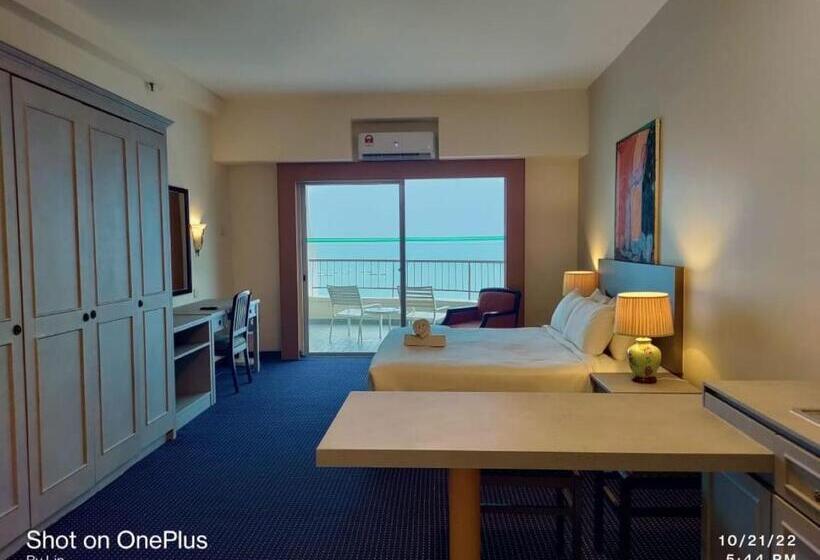סטודיו סטנדרטי נוף לים, Paradise By The Sea In Penang By Veron At Rainbow Paradise