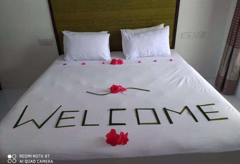 اتاق لوکس, Resten View