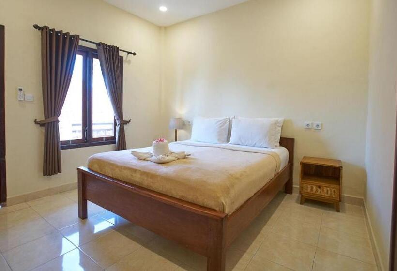 غرفة قياسية مزوَّدة بشُرفة, Risna Homestay