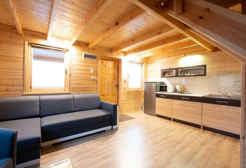 בקתת סופריור בת חדר 1, Jeleń Resort&spa