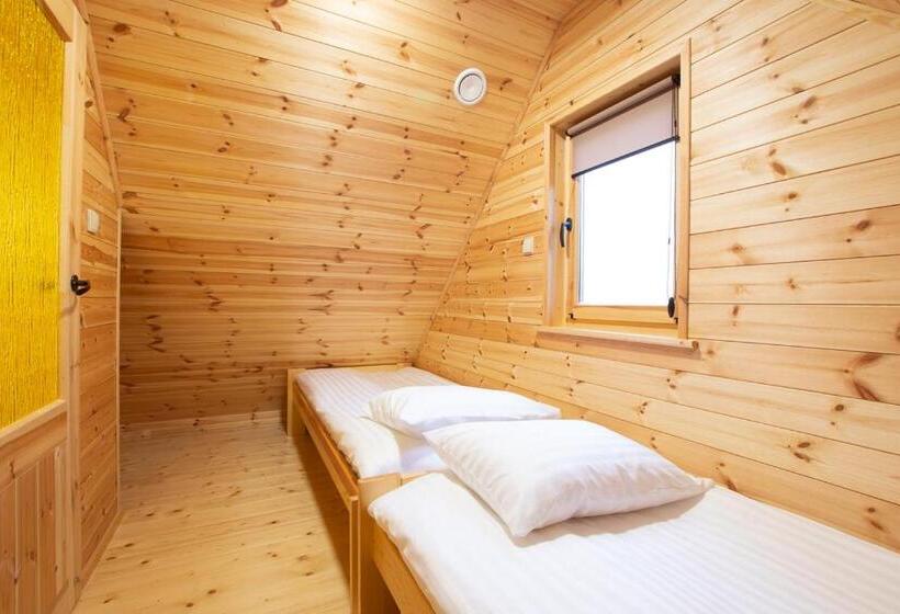 בקתת סופריור בת חדר 1, Jeleń Resort&spa