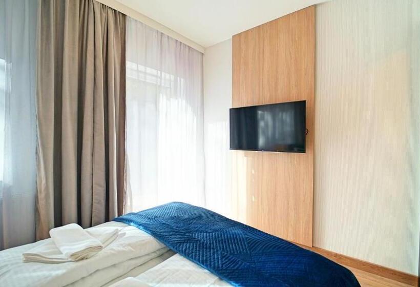 Апартаменты 2 Спальни, Apartamenty Everysky   Słowackiego 5a B
