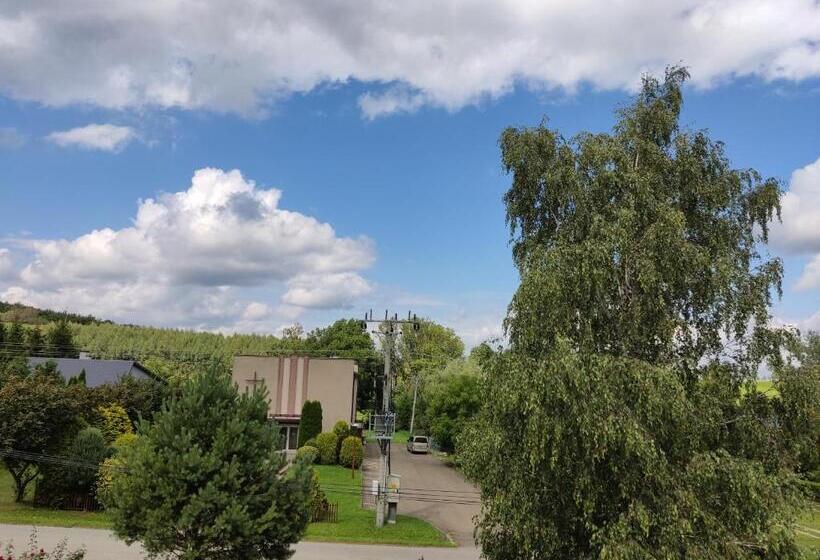 带共用浴室的标准房间, Agrowczasy