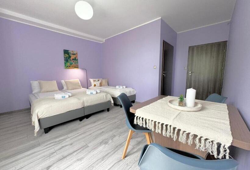 スタンダードトリプルルーム, Błękitna Norda Pokoje Z Widokiem Na Morze