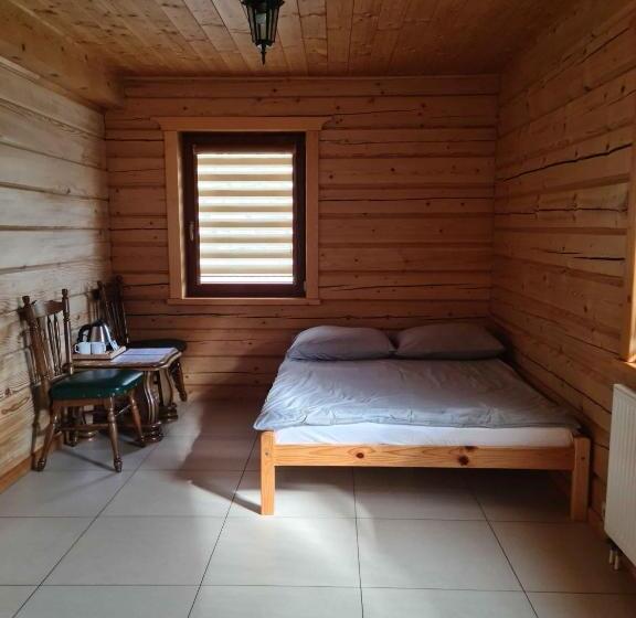 Дом 1 Спальня, Tęczowe Wzgórze