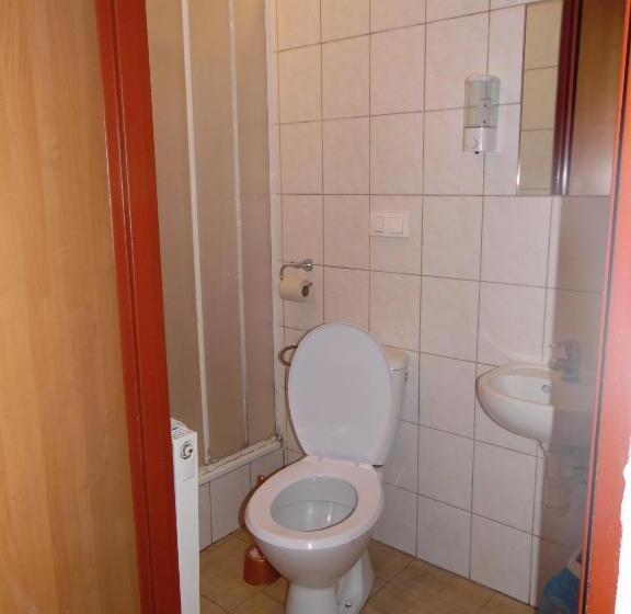 חדר סטנדרט, Nssm Tanie Spanie