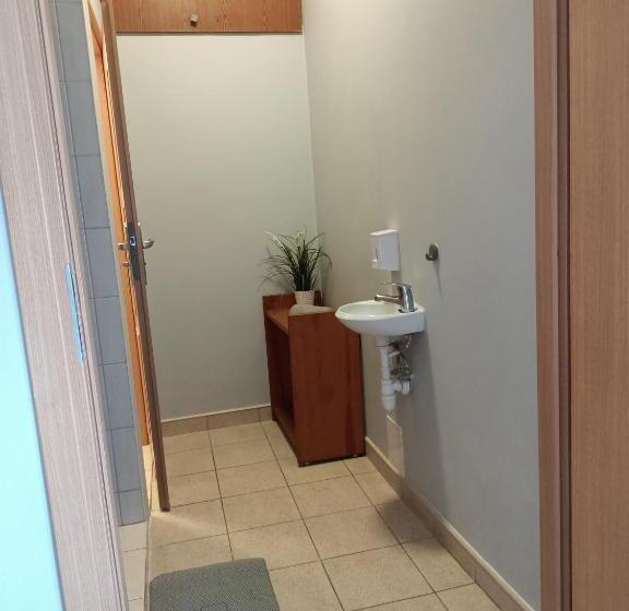 חדר סטנדרט לשלושה, Pokoje Pod świerkiem