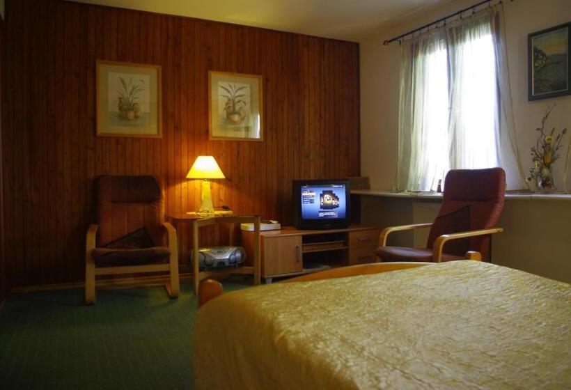 가든 전망 스위트, Zajazd Biały Dom