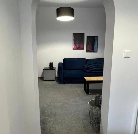 Семейное Студио, Arboretum