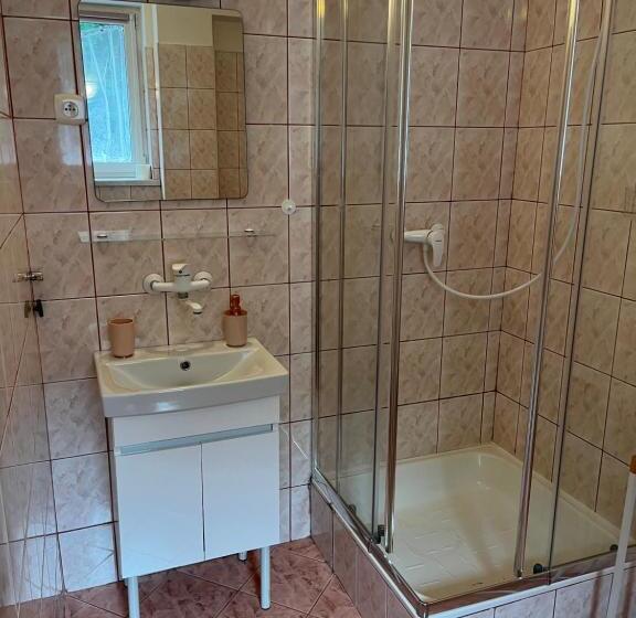 Номер Economy, Arboretum